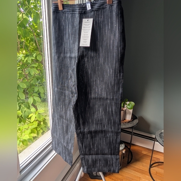 225-NWT LINEN Striped Black and White Pants - Picture 1 of 4